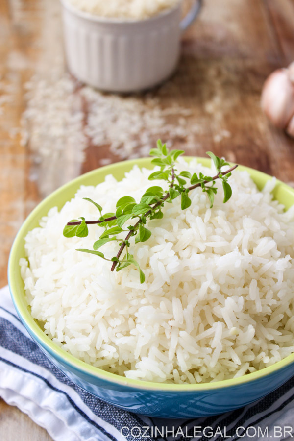 Dicas simples vão te ajudar a conquistar o arroz branco perfeito. 