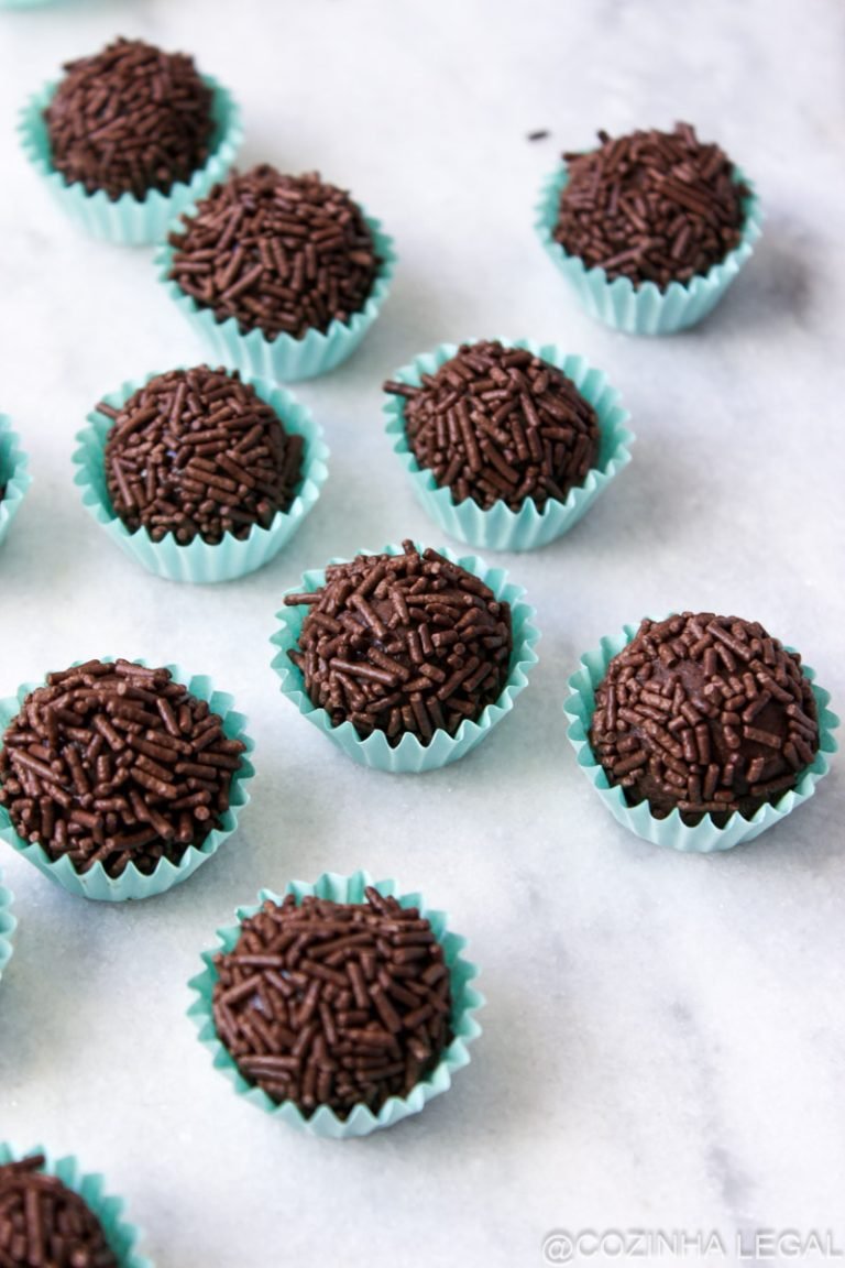 Ingredientes básicos para fazer brigadeiro
