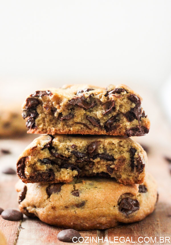 Se você está em busca de super cookies carregados de chocolate, está é a receita perfeita pra você! 