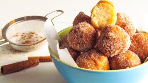 Aprenda a fazer bolinho de chuva na air fryer de forma simples e deliciosa. Descubra dicas, truques para fazer essa receita na sua casa.