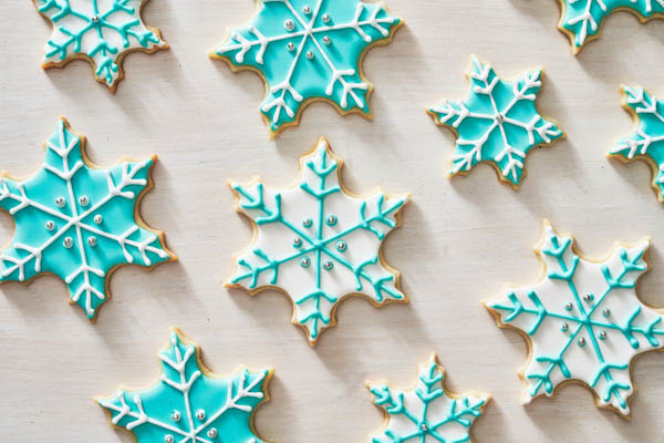 Confira nossos biscoitos de Natal favoritos e não se esqueça de fazer o suficiente para deixar para o Papai Noel e suas renas também.