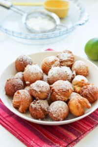 Bolinho de chuva de limão