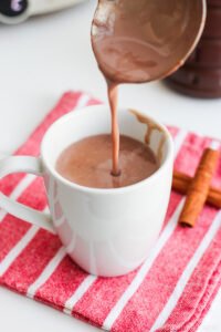 Chocolate Quente com Nescau Cremoso