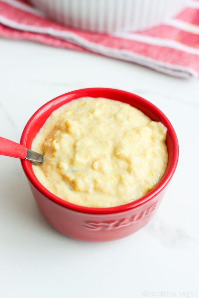 Creme de milho é daqueles acompanhamentos que combinam com tudo, e essa versão cremosa fica pronta em 20 minutos. Cremoso, fácil e com dicas para acertar a textura na primeira vez.